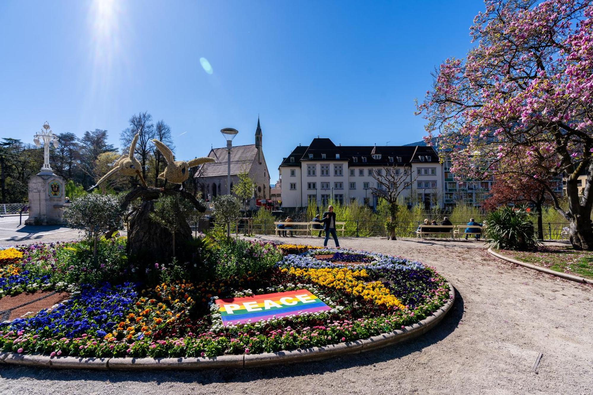 Апартаменти Ausblick Kleinjuwel Mit Panoramablick + Garage Мерано Екстер'єр фото